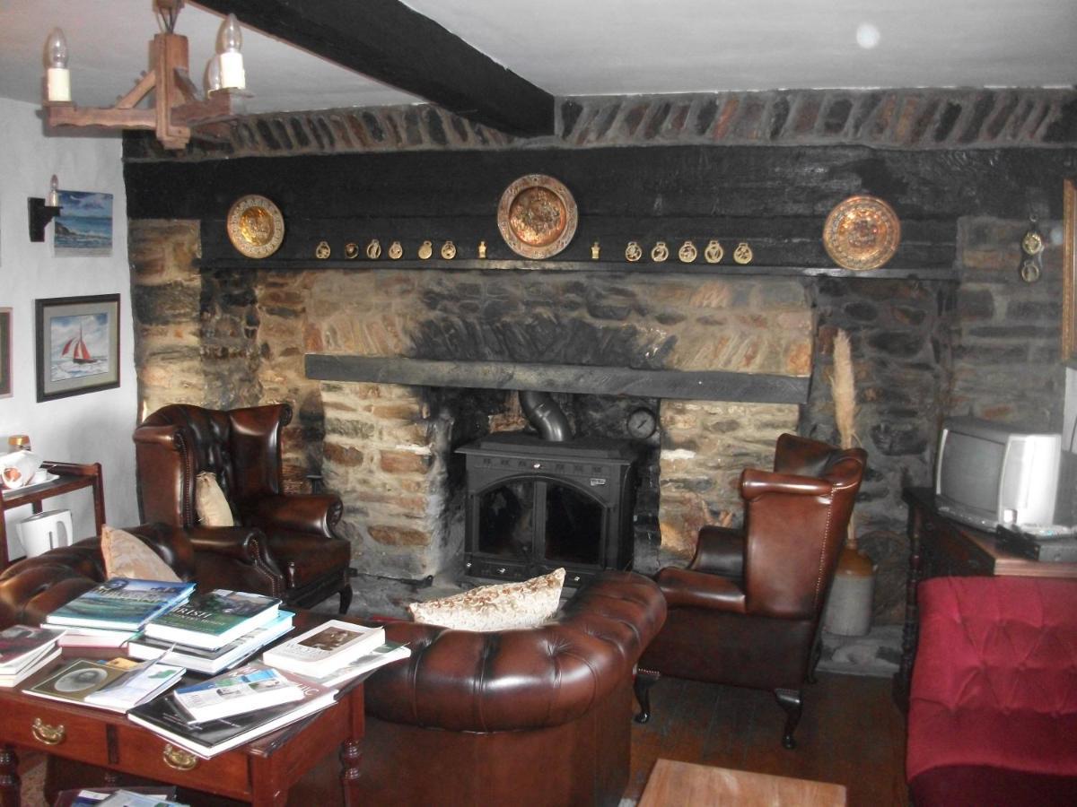Fuchsia House Bed And Breakfast Connemara Renvyle Εξωτερικό φωτογραφία