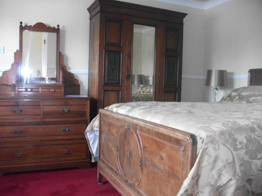 Fuchsia House Bed And Breakfast Connemara Renvyle Εξωτερικό φωτογραφία